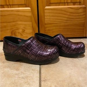 Sanita Askala Clogs, Size 37, Purple Patent Leather